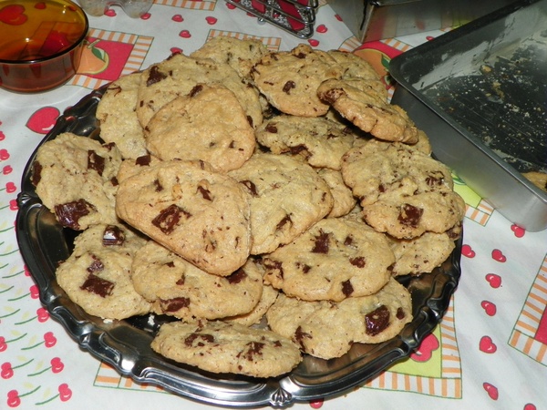 Bake cookies - Bucket List Ideas
