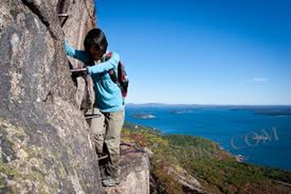 Hike 'Precipice trail' in Maine (USA) - Bucket List Ideas